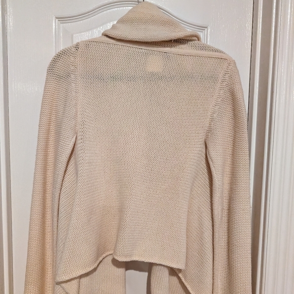 BCBGMAXZARIA Cardigan Sweater - Picture 3 of 8